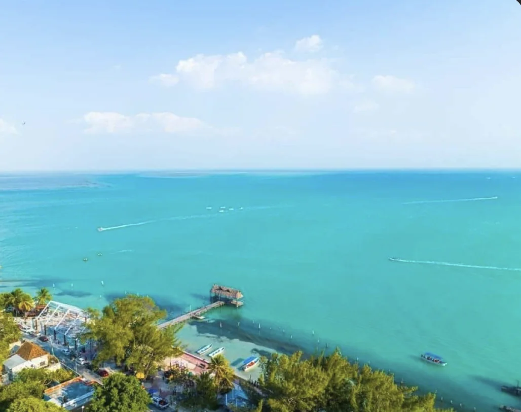 Pier and waterfront near Isla Aguada